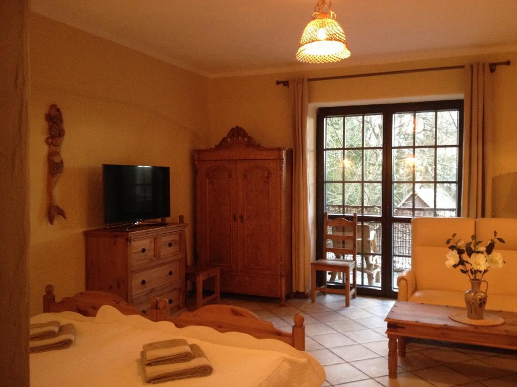 Galindia Refugia Otel Iznota Dış mekan fotoğraf