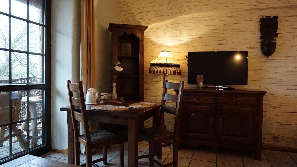Galindia Refugia Otel Iznota Dış mekan fotoğraf
